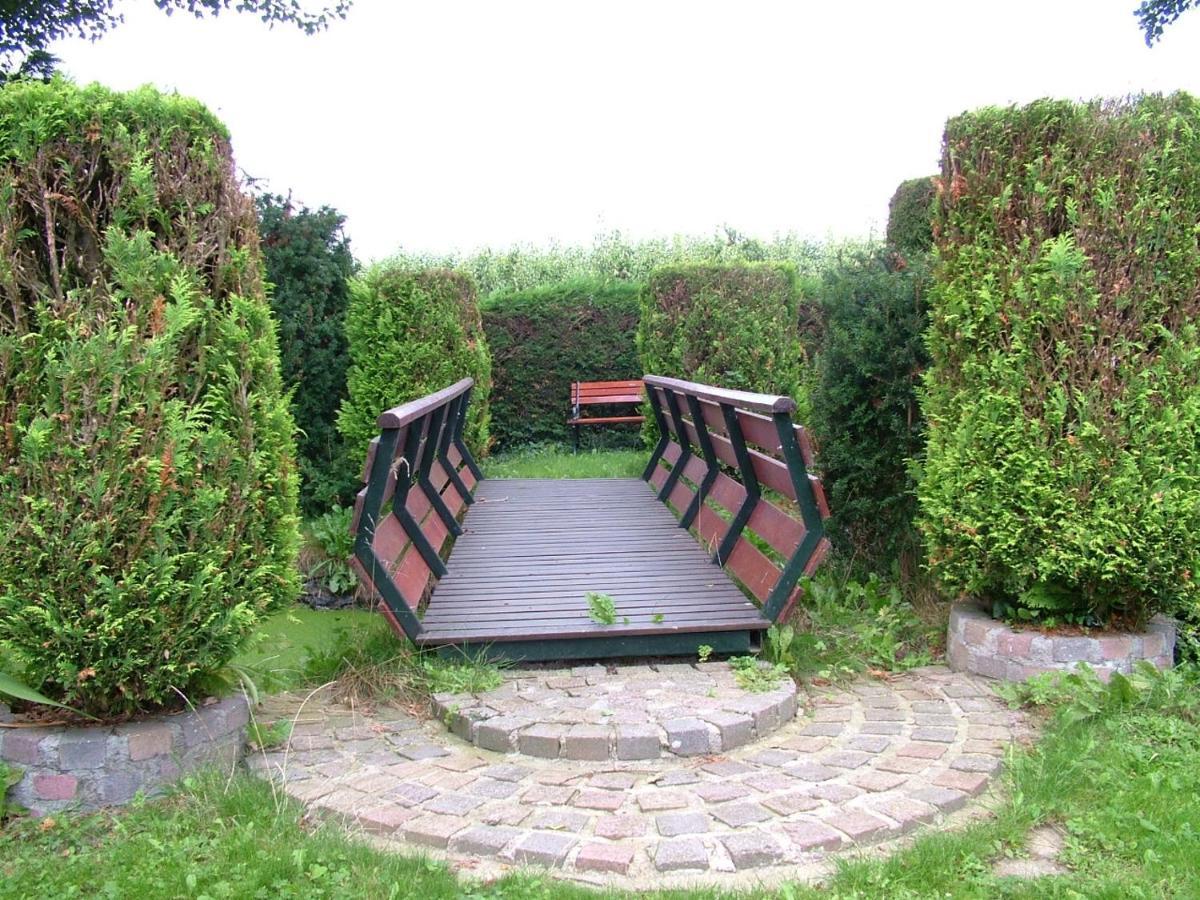 B&B Elbahof, Goed En Goedkoop! Hem 外观 照片